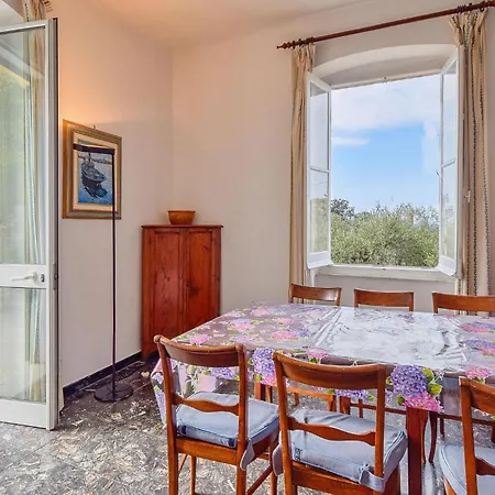 In With House Sea View كامولّي