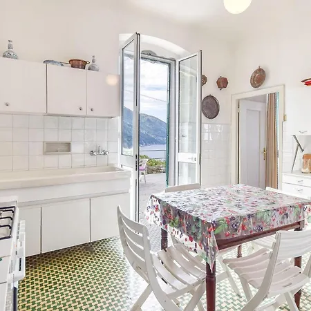 Holiday home Gorgeous In With Wifi